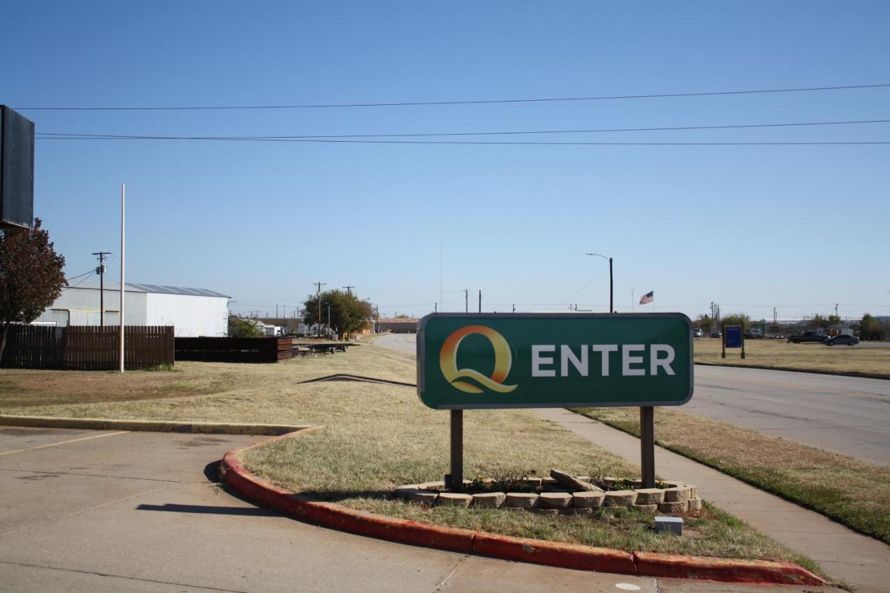 Quality Inn & Suites Wichita Falls I-44 Экстерьер фото