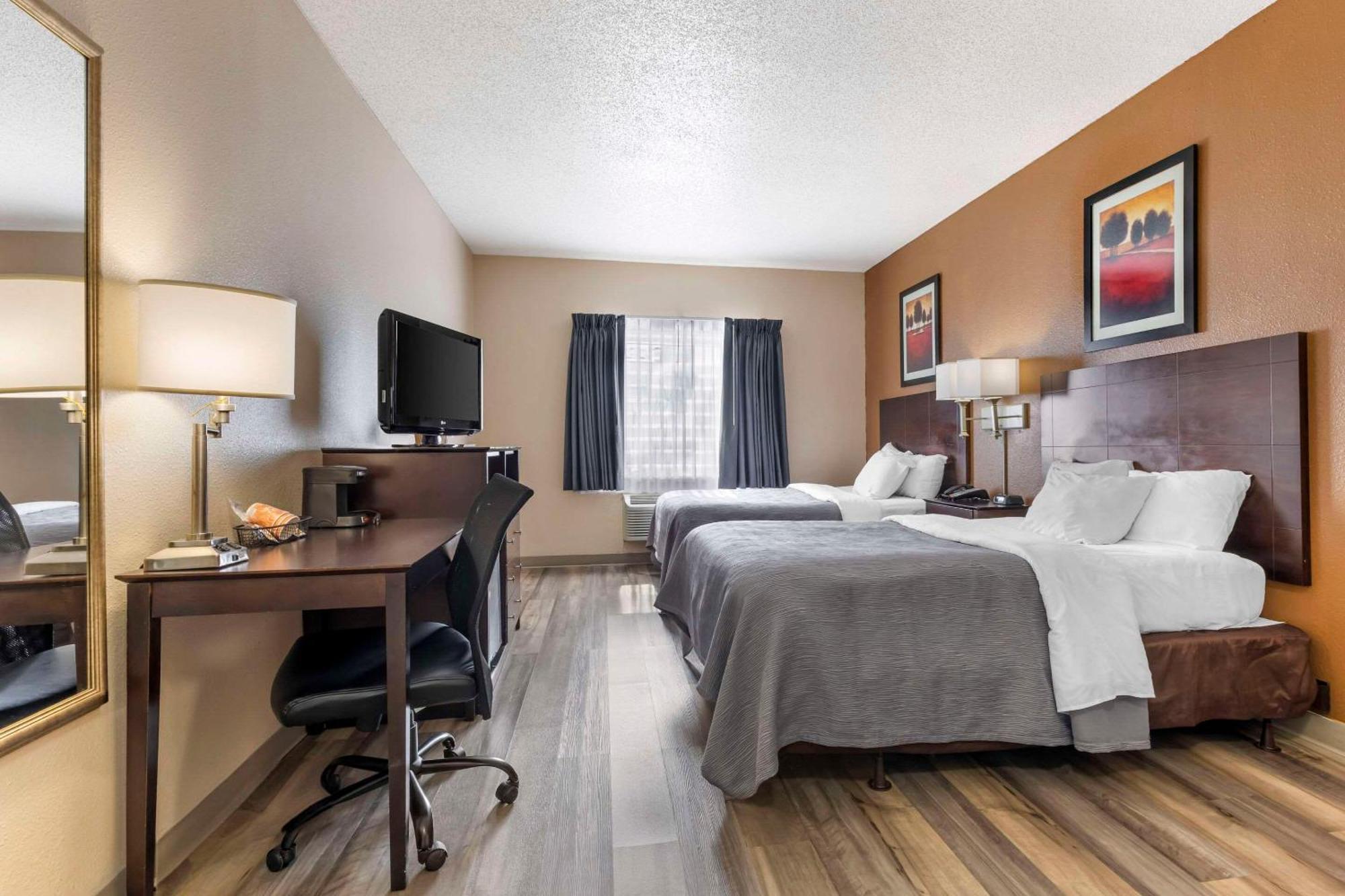 Quality Inn & Suites Wichita Falls I-44 Экстерьер фото