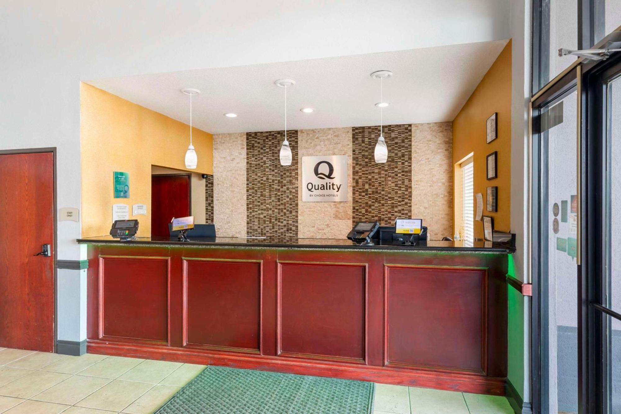 Quality Inn & Suites Wichita Falls I-44 Экстерьер фото